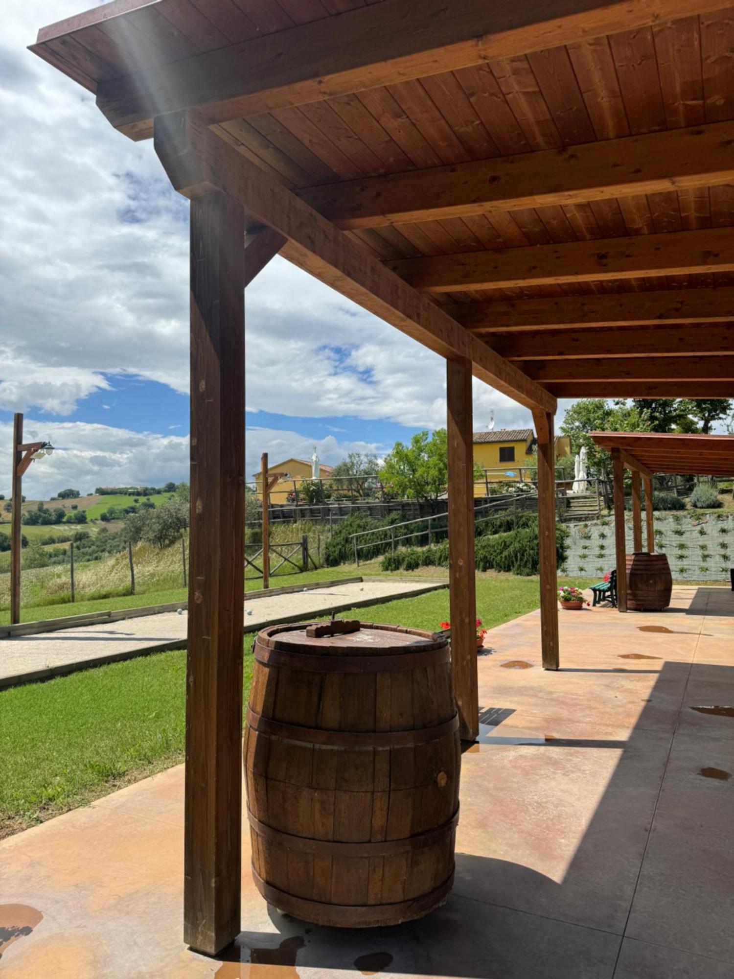 Montenovo Country House Ostra Vetere Exterior photo