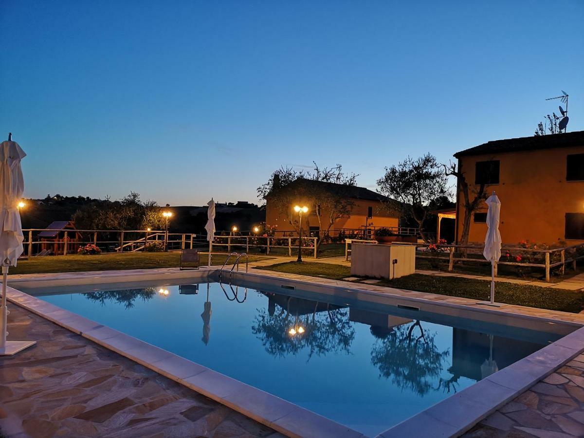 Montenovo Country House Ostra Vetere Exterior photo